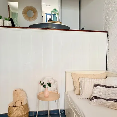 아파트 Loft House With Rooftop Terrace